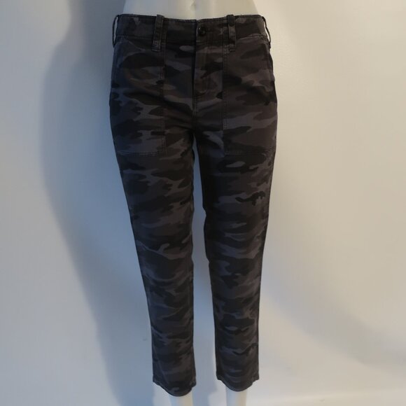 Womens G1 Goods Surplus Gray Black Camo Flat Front Chino Pants 2 * - Picture 7 of 13